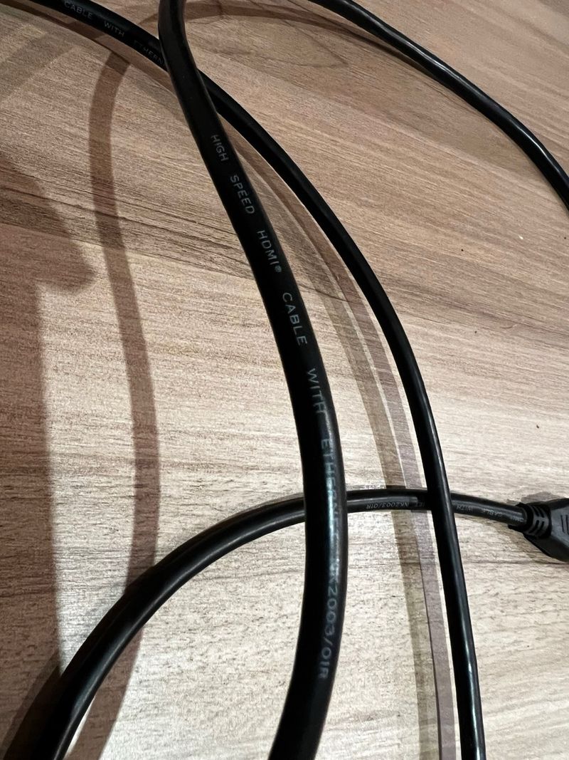 Cable HDMI (2 metros de cable) afbeelding 2