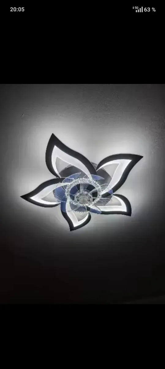 Ventilador de techo moderno flor negro con mando