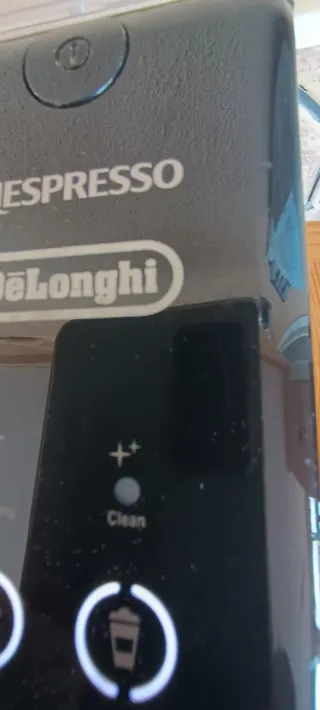 Cafetera Nespresso DeLonghi Latissima
