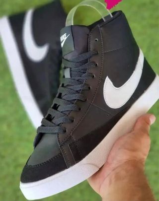 Zapatillas Nike Blazer Mid '77 negras