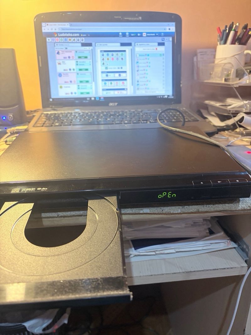 Reproductor DVD Sony DVP-SR100 afbeelding 2