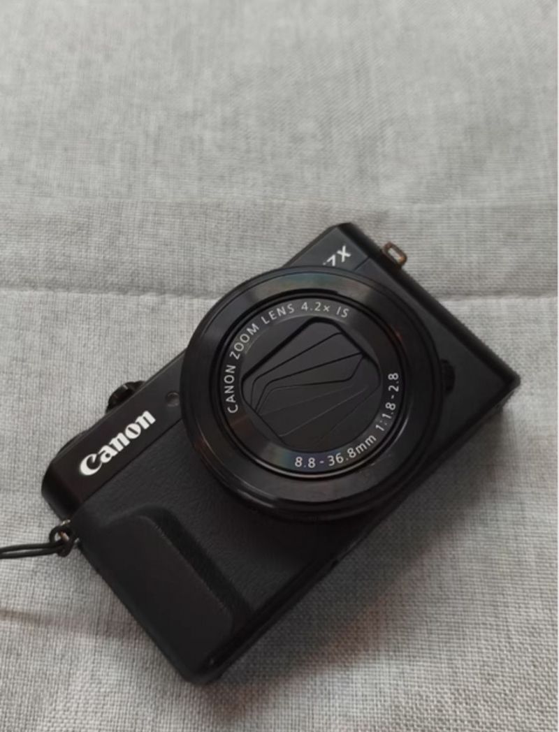 Cámara Canon G7X Mark II Negra