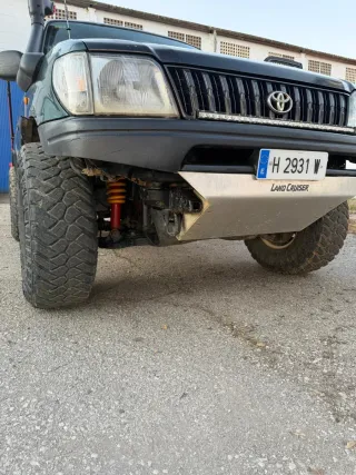 TOYOTA LAND CRUISER J90 1998