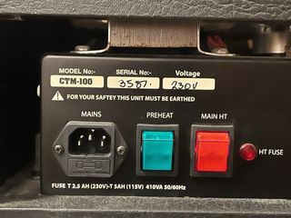 Cabezal Bajo Ashdown CTM100 + Flight Case