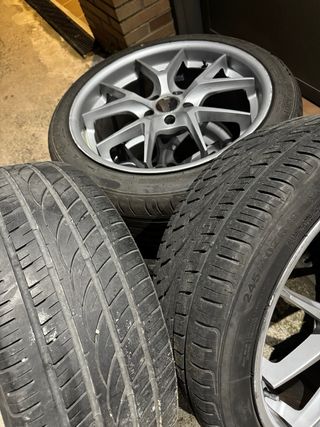 Llanta 19" 5x112 + Neumáticos al 70% (VAG/Mercedes