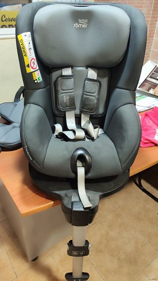 Silla Britax Römer Dualfix I-size (ece r129)