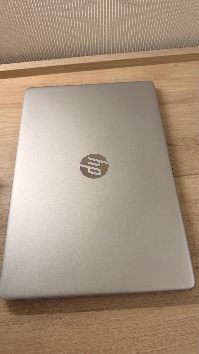 HP Laptop 15s-fq2xxx Plata afbeelding 2