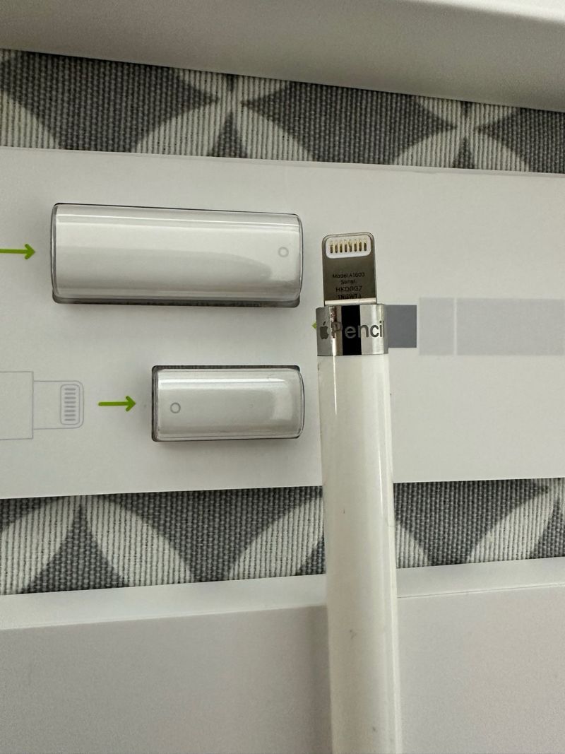 Apple Pencil 1ª Gen + Adaptador iPad 10 y iPad A16 afbeelding 3