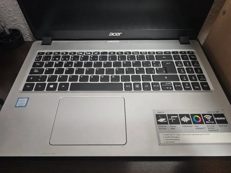 Portátil Acer Aspire i7 8565U 8GB RAM 256GB SSD afbeelding 2