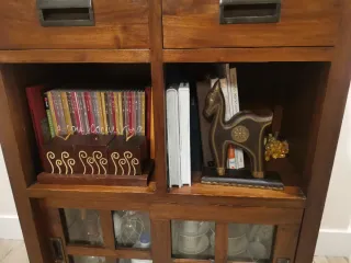 Mueble auxiliar Banak Importa