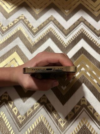 iPhone 12 Pro Dorado