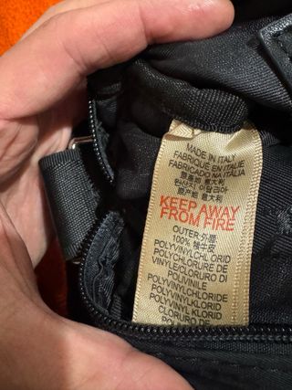 Bolso bandolera Burberry negro