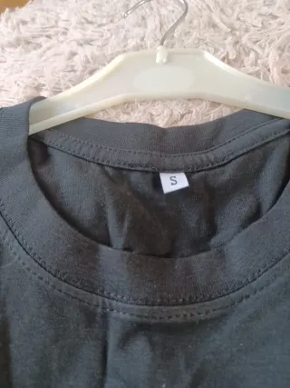 Camiseta Negra Not From Paris Madame