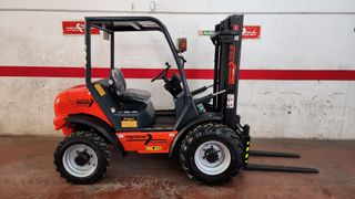 CARRETILLA ELEVADORA TODOTERRENO AGRIMAC TH-15.16