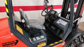 CARRETILLA ELEVADORA TODOTERRENO AGRIMAC TH-15.16