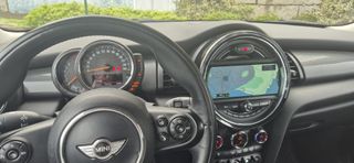 Mini Cooper 1.5T 136cv Automático | 72.000 km |