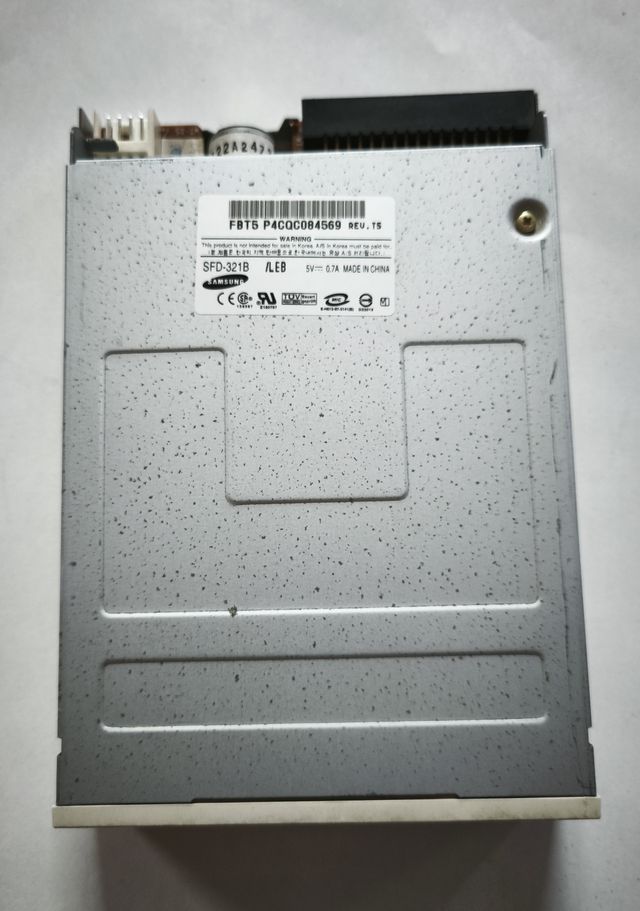Unidad Disquete Samsung SFD-321B