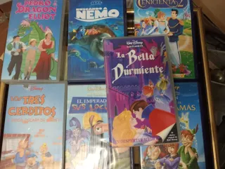 7 Películas VHS Disney Clásicos (Español)
