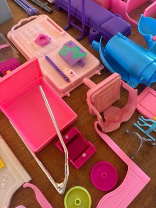 Lote Piezas de Mobiliario Barbie y Sindy