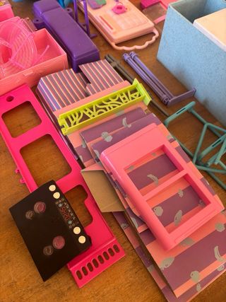 Lote Piezas de Mobiliario Barbie y Sindy