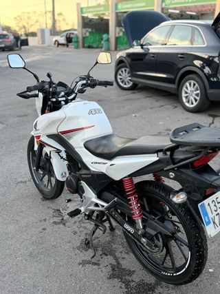 Honda CB125F