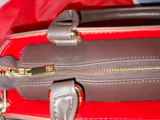 Bolso de mano Carolina Herrera CH