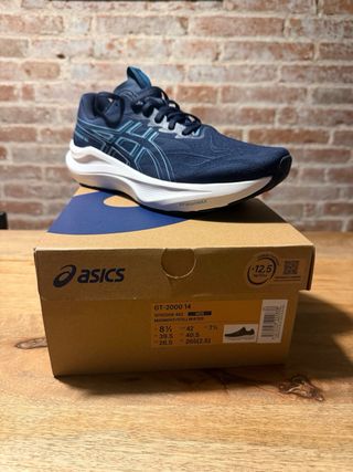 Zapatillas ASICS GT-2000 14 nuevas sin uso