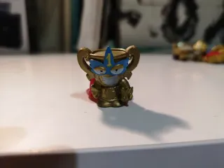 SuperZings Ultra Raros Dorados