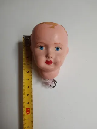 Due teste di bambole antiche (2 unità)