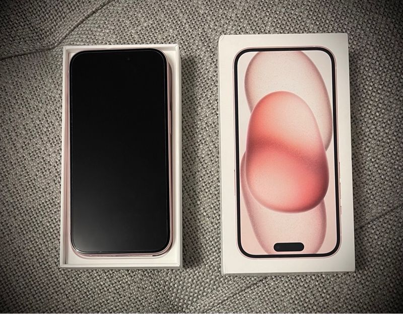 iPhone 15 128GB Rosa Batería 84% COMO NUEVO afbeelding 2
