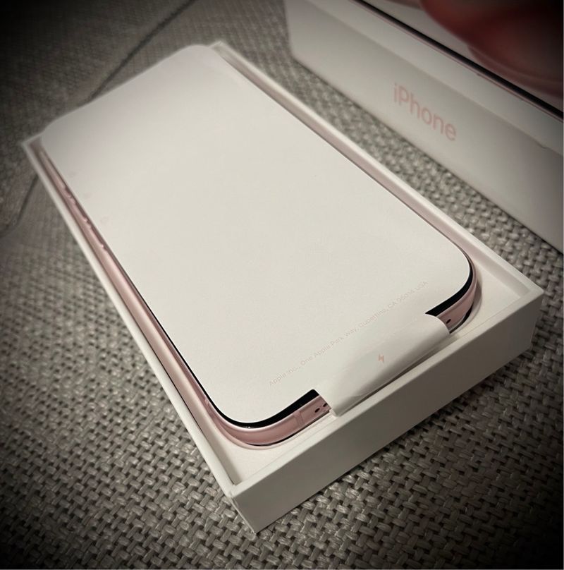 iPhone 15 128GB Rosa Batería 84% COMO NUEVO afbeelding 8