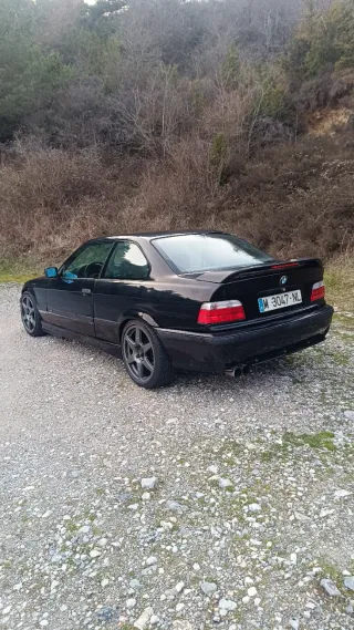 BMW Serie 3 E36 325i