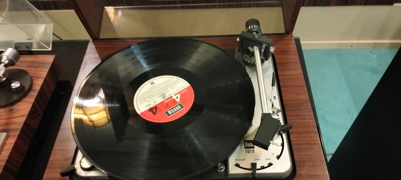 Tocadiscos DUAL 1019 - Como Nuevo afbeelding 5