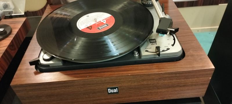 Tocadiscos DUAL 1019 - Como Nuevo afbeelding 2
