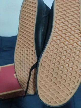 Zapatillas Vans Negras Nuevas N.42