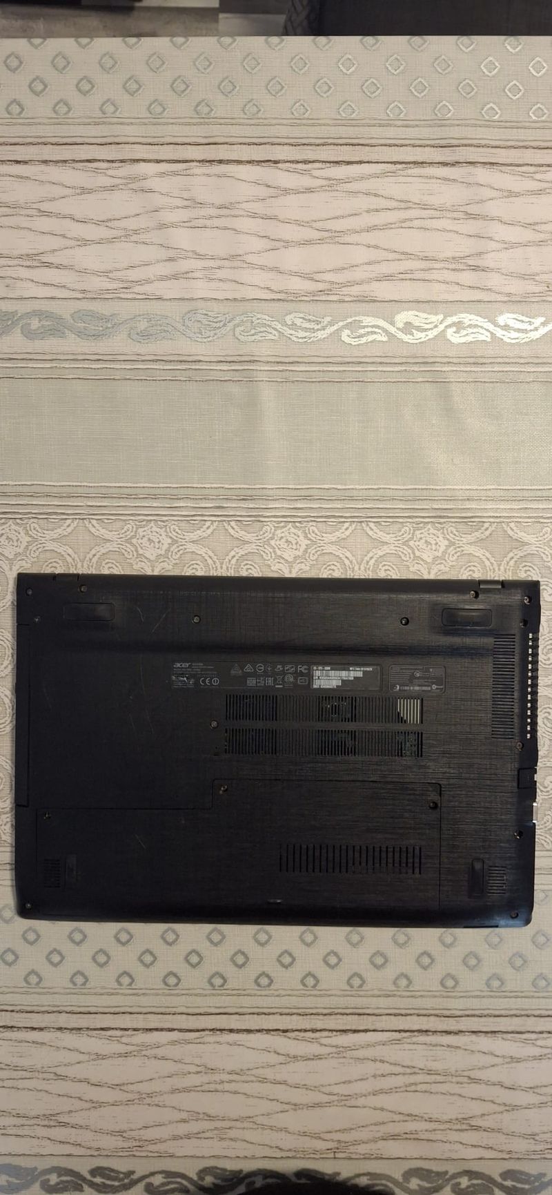 Portátil Acer E5-575 Negro afbeelding 3