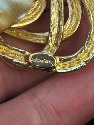 Anello oro design scarabocchio