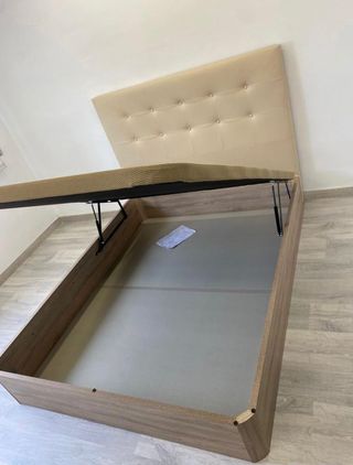 Canapés de madera Nuevos con tapa abatible