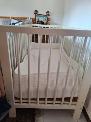 Cuna madera IKEA