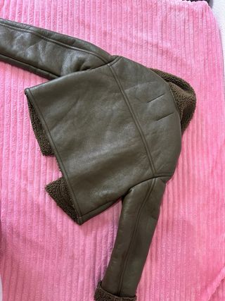 Chaqueta aviador Bershka verde