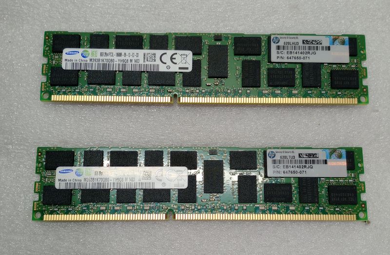 2 Memorias RAM DDR3 ECC RDIMM 8GB (16GB) total