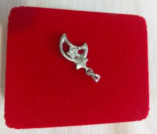 Ciondolo  lun oro bianco 750 con zircone