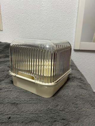 Mini invernadero con 4 macetas