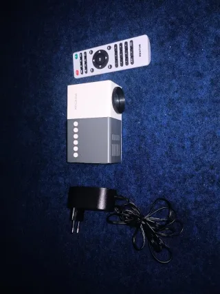 Proyector PRIXTION Básico Nuevo