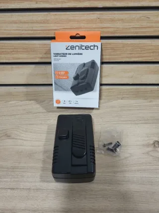 Regulador de Luz Universal Zenitech