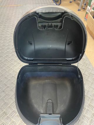 Top Case Negro Pequeño