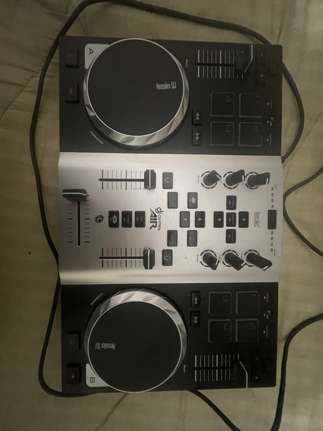 Controlador DJ Hercules Control Air