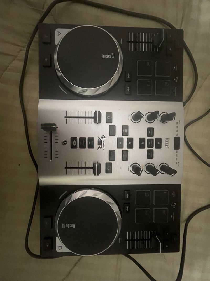 Controlador DJ Hercules Control Air