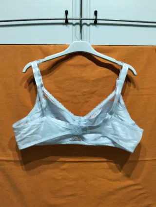 Reggiseno pizzo bianco taglia 10D
