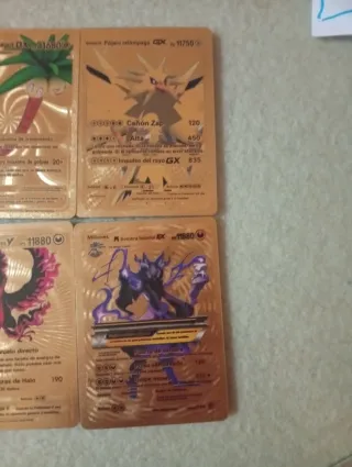 Cartas Pokémon Doradas con Sobre